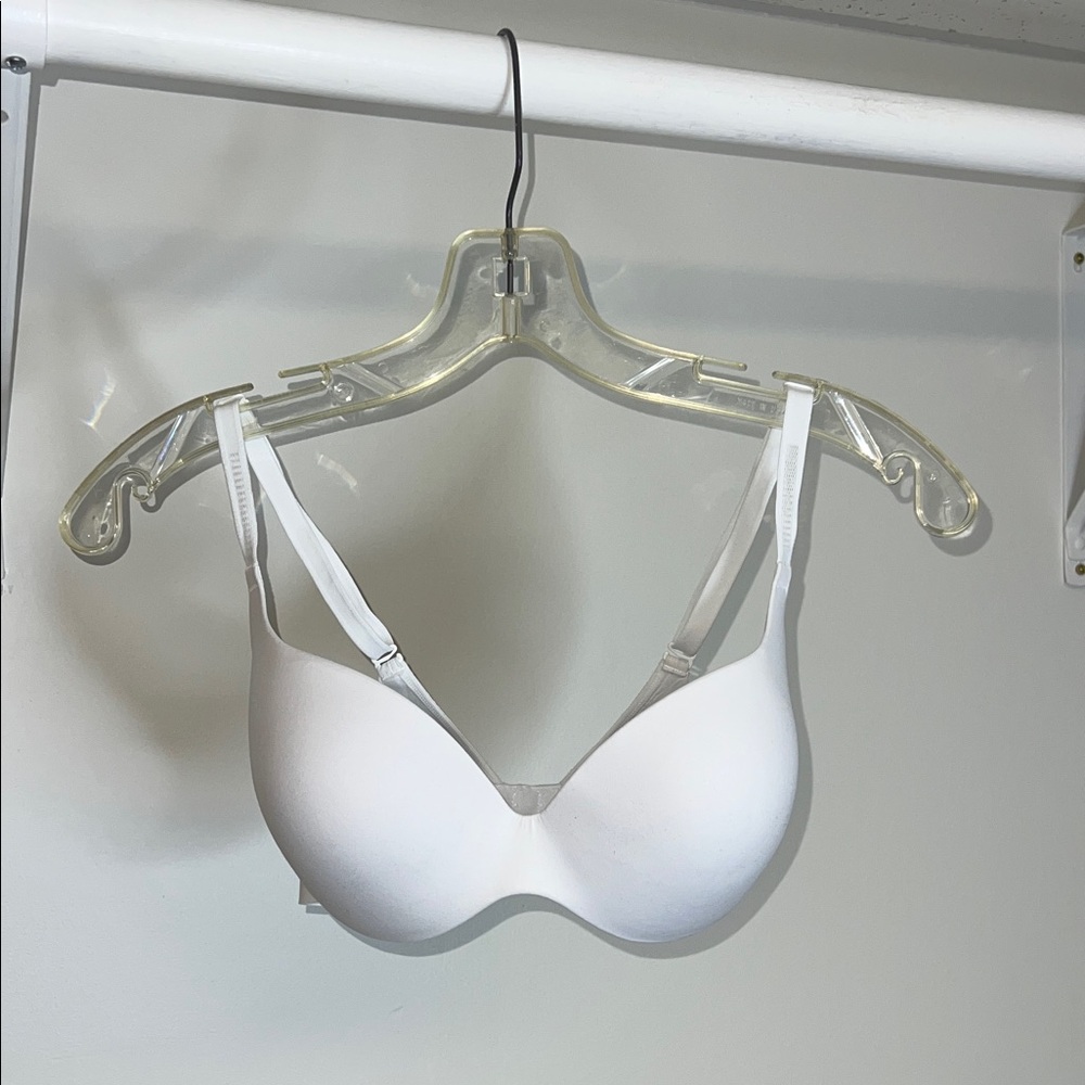 Maidenform Padded White Underwire Bra - 36B